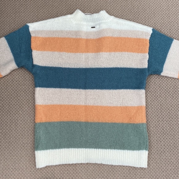 O’Neill Sweater - Picture 3 of 4